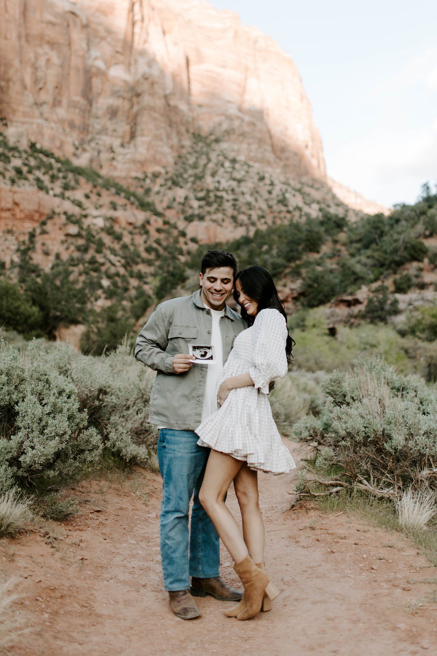 Baby Announcement Photos in Zion