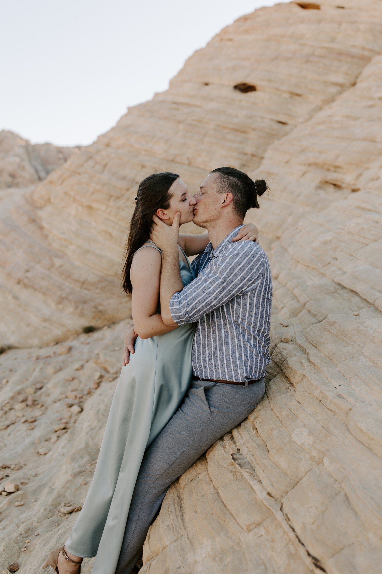 Engagement photos at Valley of Fire near Las Vegas.